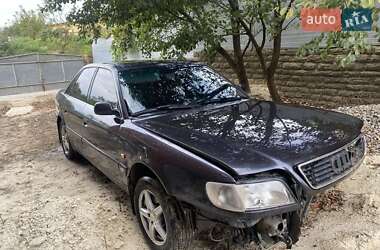 Audi A6  1995