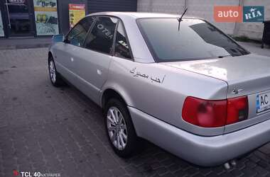 Audi A6  1997