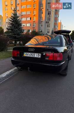Audi A6  1997