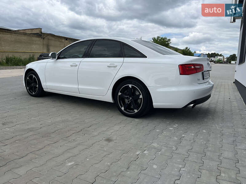 Седан Audi A6 2014 в Вінниці