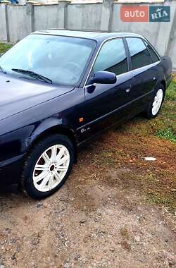 Audi A6  1997