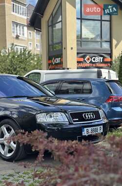 Audi A6  2001