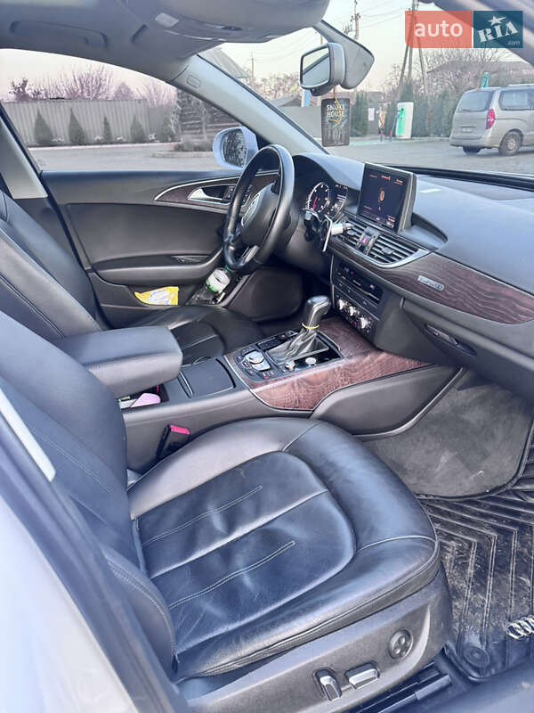 Седан Audi A6 2016 в Узине