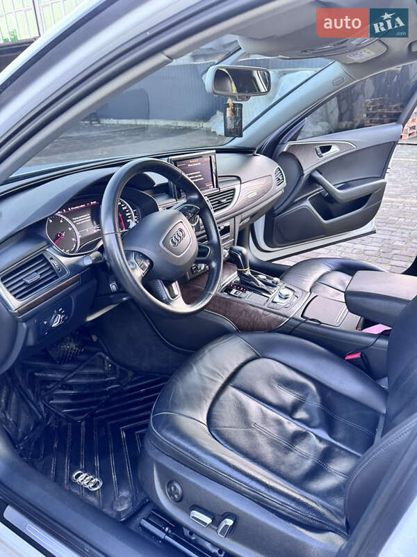 Седан Audi A6 2016 в Узине