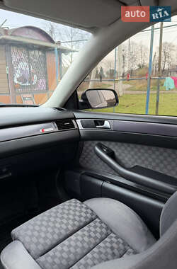 Седан Audi A6 2003 в Рудки