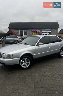Audi A6  1997