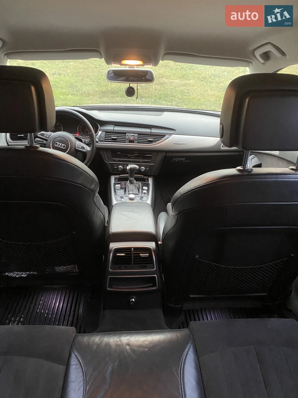 2011 Audi A6 - мініатюра 2