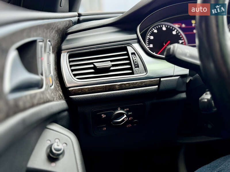Седан Audi A6 2017 в Киеве