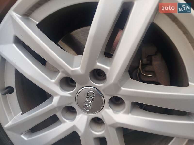 Универсал Audi A6 2011 в Горишних Плавнях