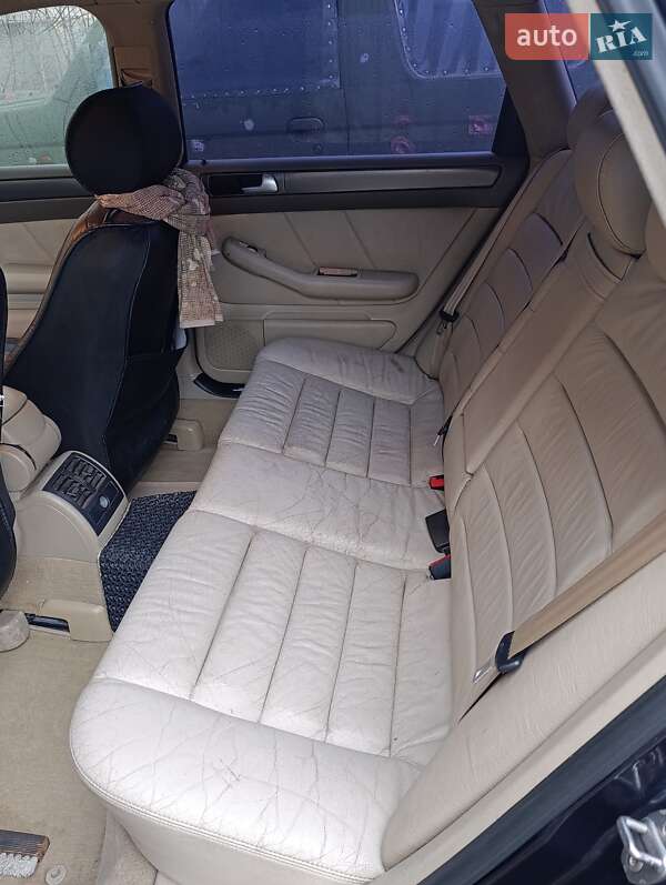 Универсал Audi A6 2002 в Изюме
