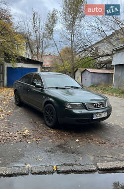 Audi A6  2000