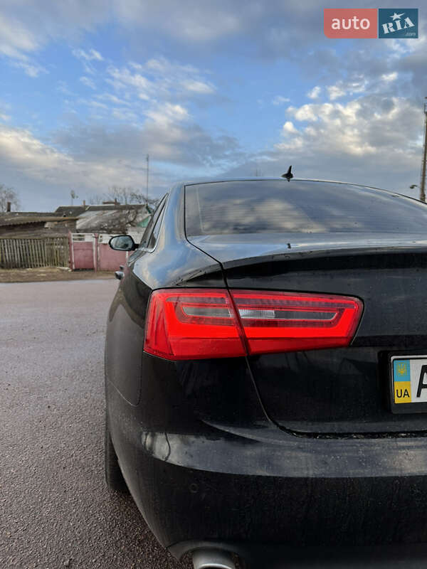 Седан Audi A6 2013 в Чуднові