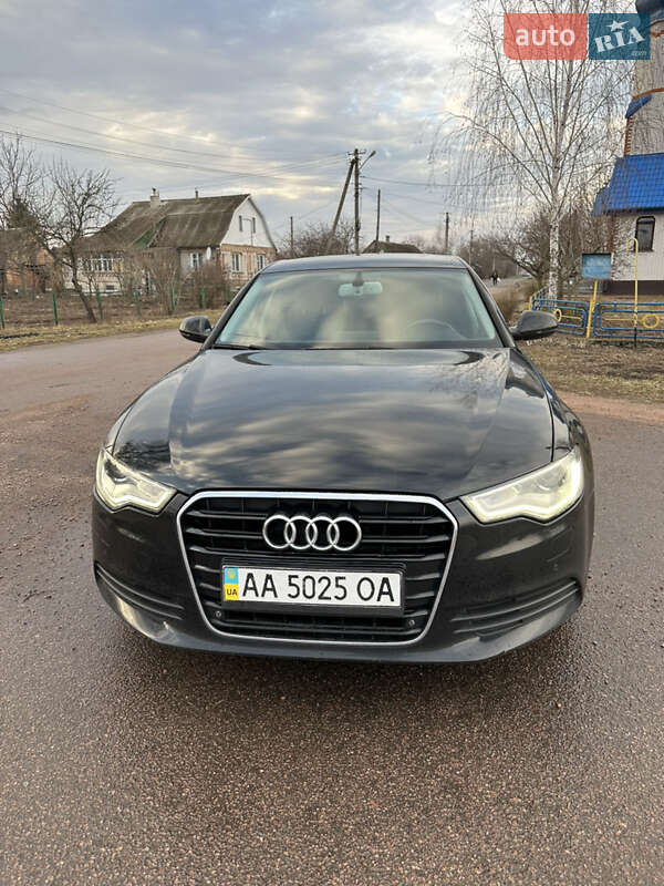 Седан Audi A6 2013 в Чуднові