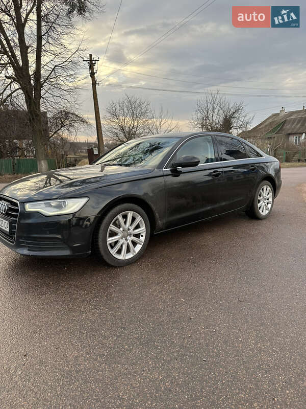 Седан Audi A6 2013 в Чуднові