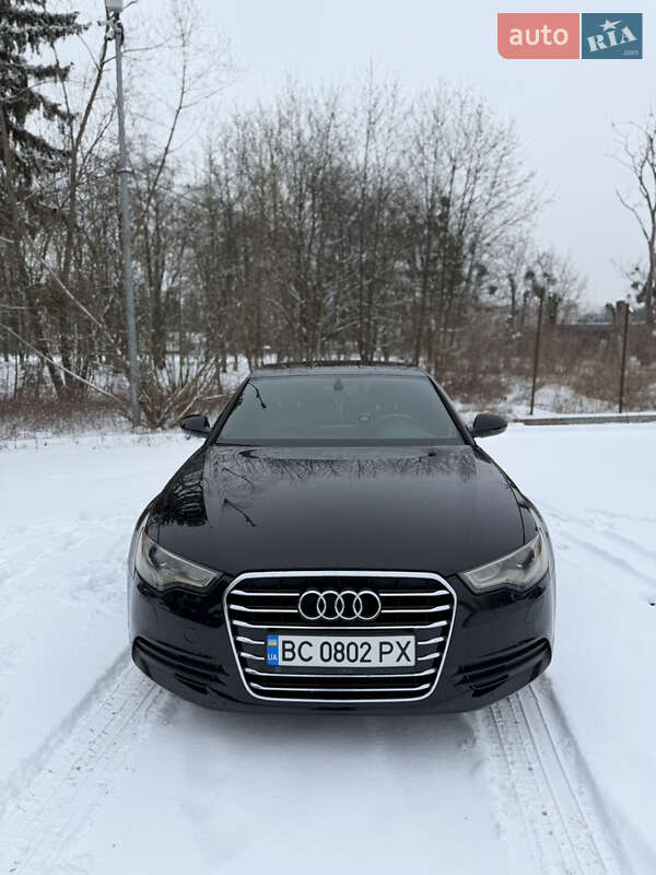 Седан Audi A6 2012 в Стрию
