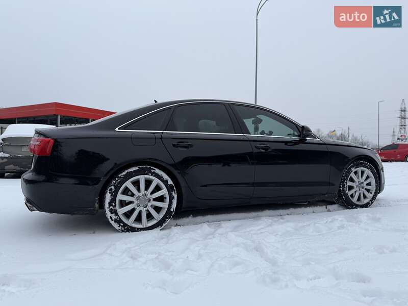 Седан Audi A6 2012 в Стрию