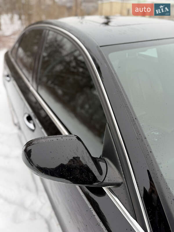 Седан Audi A6 2012 в Стрию