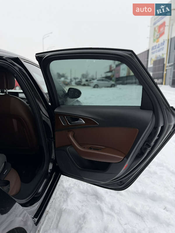 Седан Audi A6 2012 в Стрию
