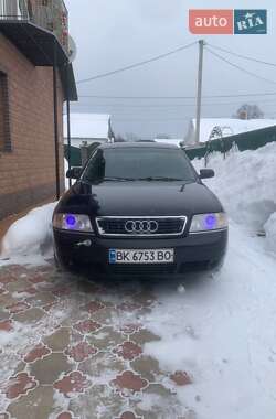 Audi A6  2000