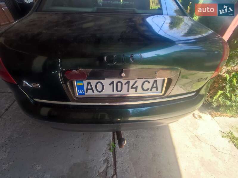 Седан Audi A6 1997 в Буштыне