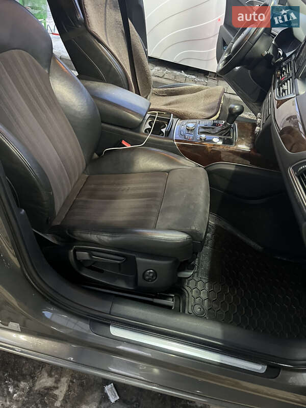 Седан Audi A6 2012 в Тернополі