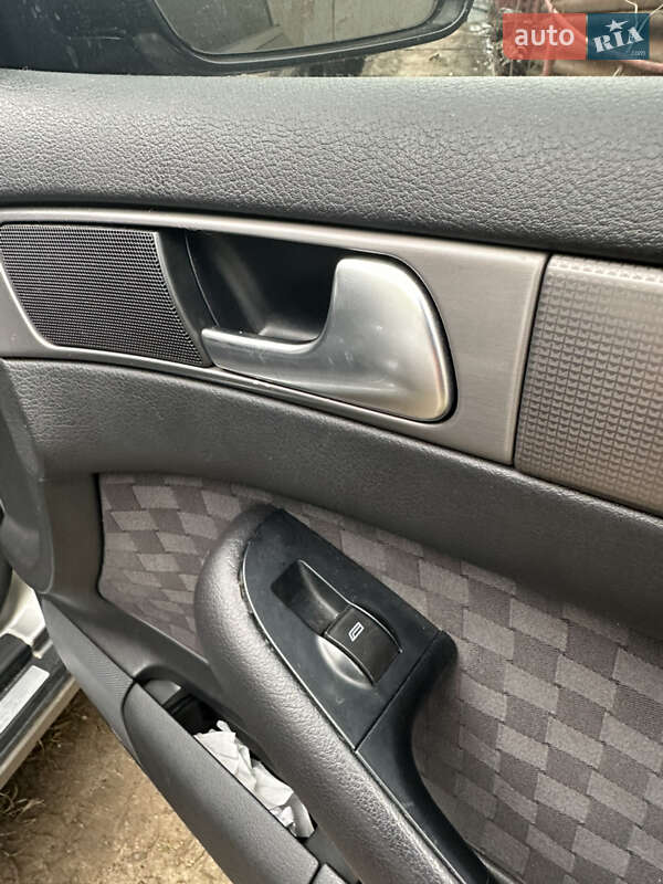 Универсал Audi A6 2003 в Львове