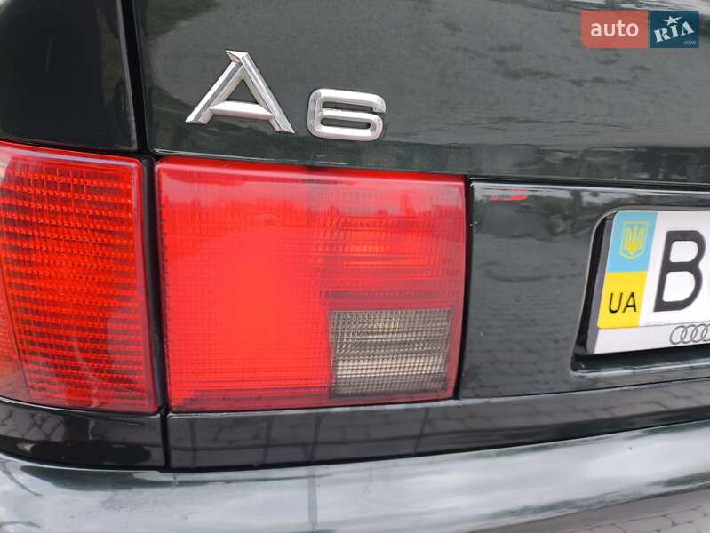Седан Audi A6 1995 в Борщеве