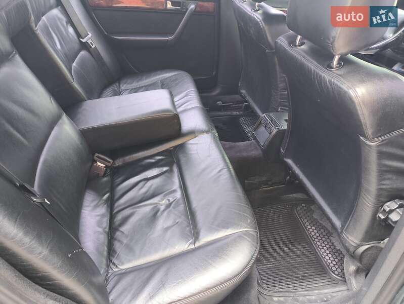 Седан Audi A6 1995 в Борщеве
