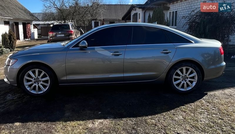 Седан Audi A6 2012 в Вараші