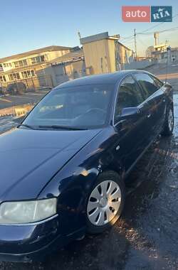 Audi A6  2001