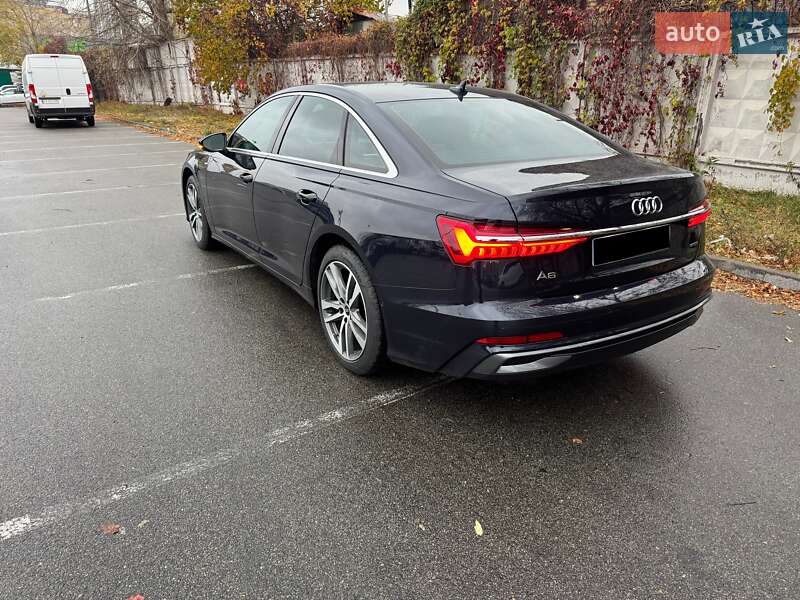 Седан Audi A6 2022 в Киеве