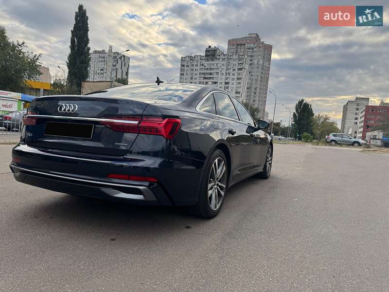 Седан Audi A6 2022 в Киеве