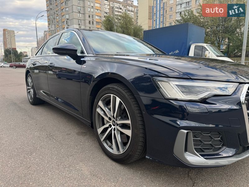 Седан Audi A6 2022 в Киеве