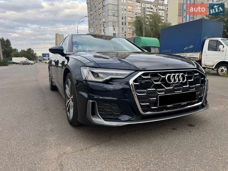 Седан Audi A6 2022 в Киеве