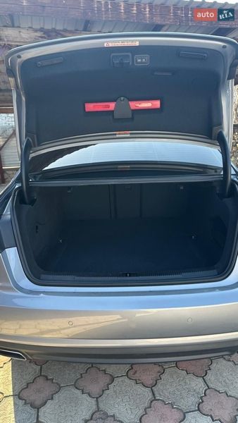 Седан Audi A6 2016 в Ужгороде