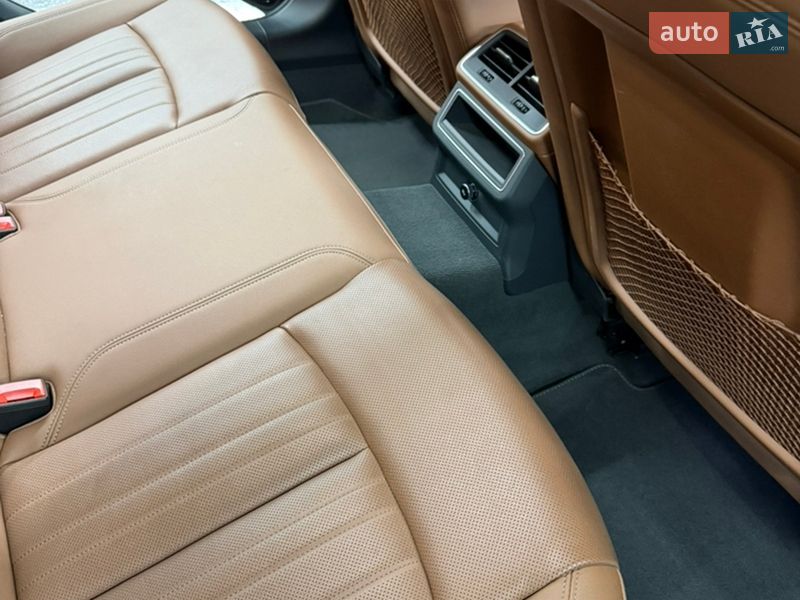 Седан Audi A6 2023 в Харькове