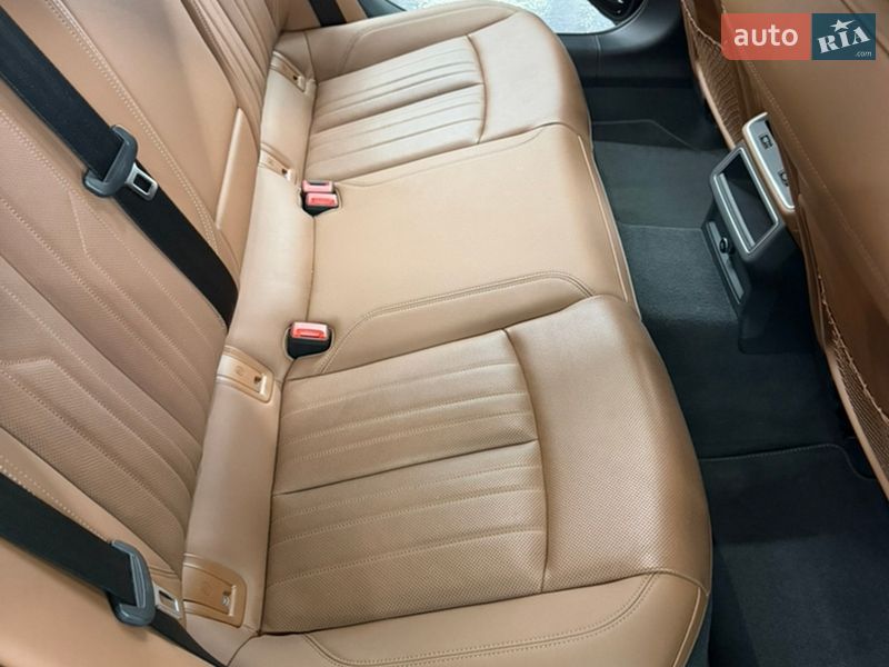 Седан Audi A6 2023 в Харькове