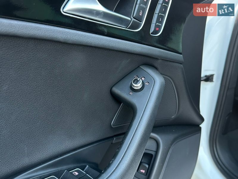Седан Audi A6 2015 в Львове