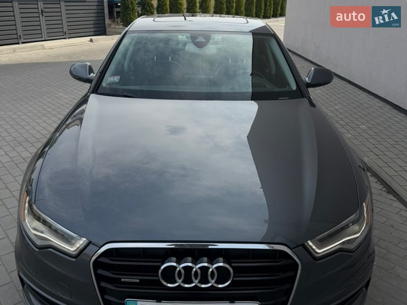 Седан Audi A6 2014 в Рівному