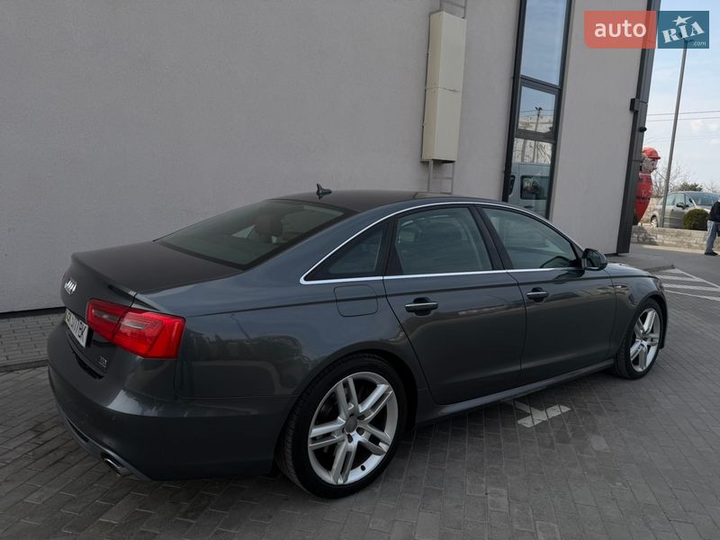 Седан Audi A6 2014 в Рівному