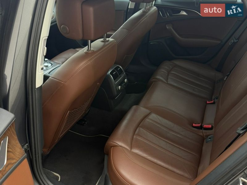 Седан Audi A6 2014 в Рівному