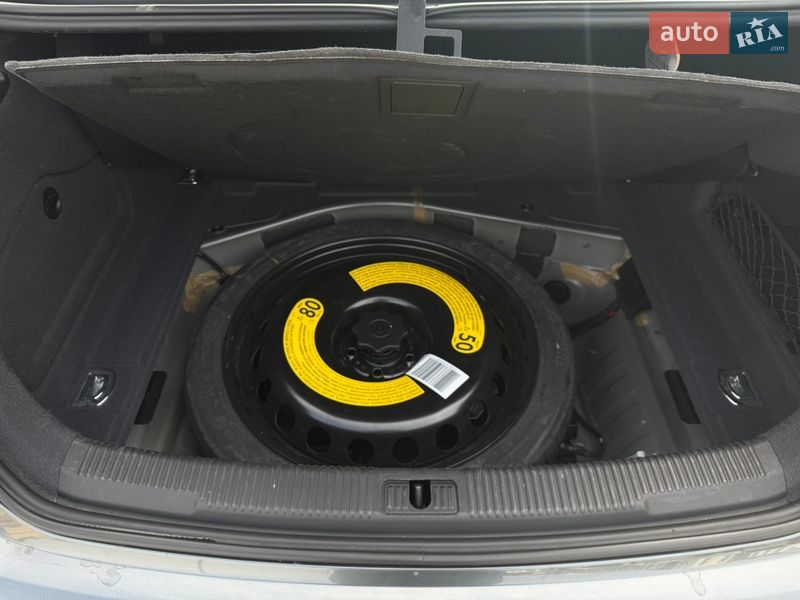 Седан Audi A6 2014 в Рівному