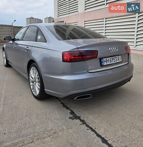 Седан Audi A6 2015 в Одессе