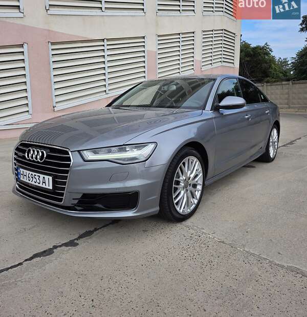 Седан Audi A6 2015 в Одессе