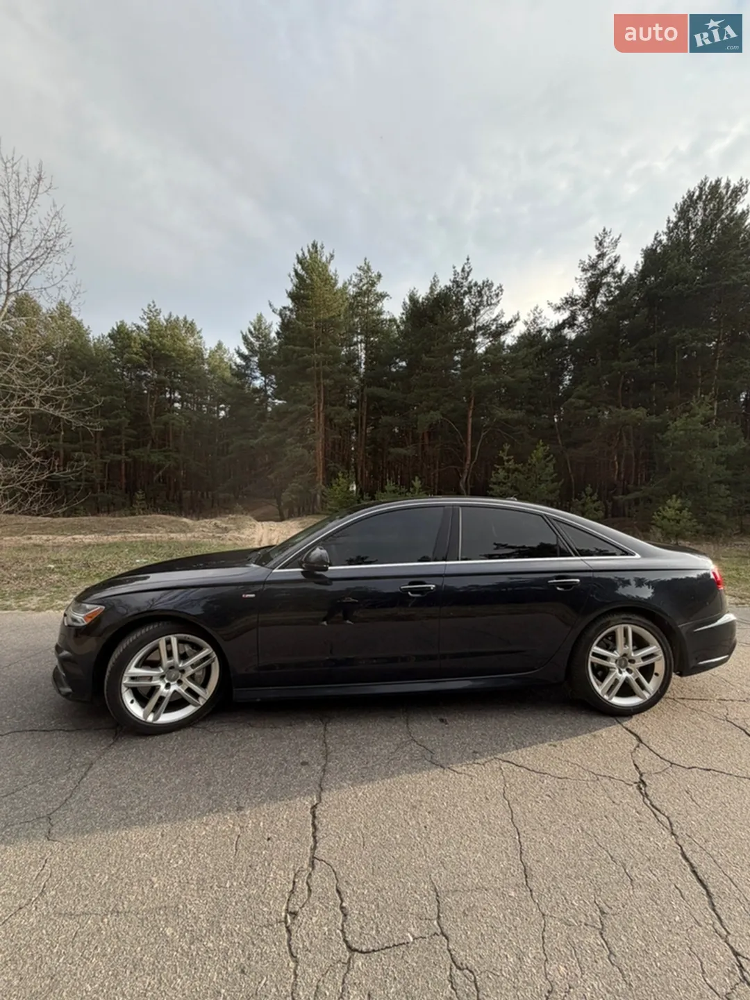 Audi A6 2015 VIN WAUGFAFC8GN078296 фото оголошення 13 з 52