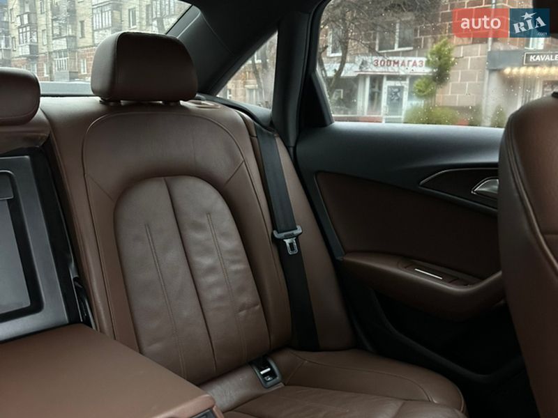 Седан Audi A6 2015 в Хмельницком