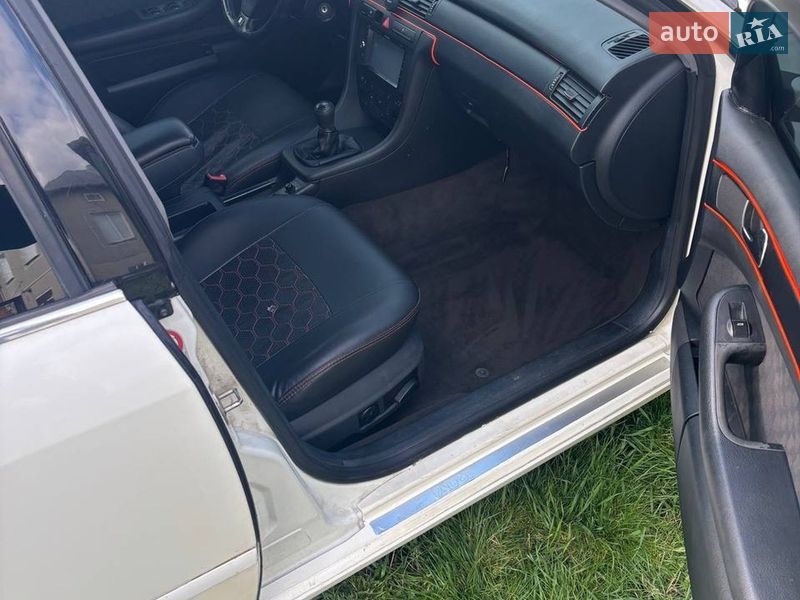 Универсал Audi A6 1999 в Тысменице