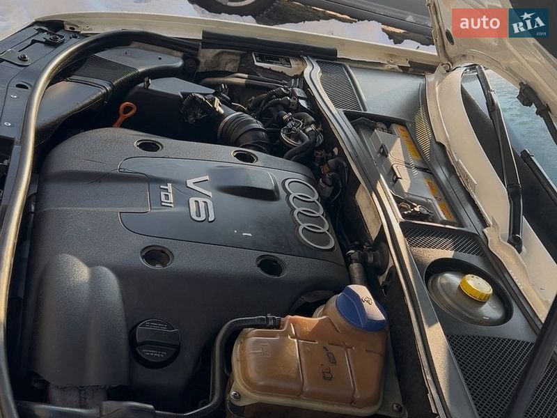 Универсал Audi A6 1999 в Тысменице