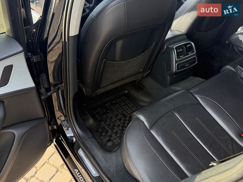 Седан Audi A6 2012 в Ужгороді