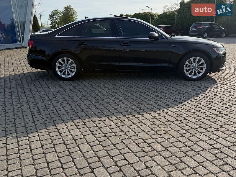 Седан Audi A6 2012 в Ужгороді